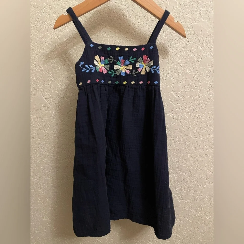 Baby gap twirl dress (4T)
